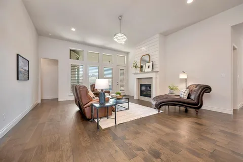 $850,000 | 1038 Hope Valley Parkway, Roanoke, TX 76262