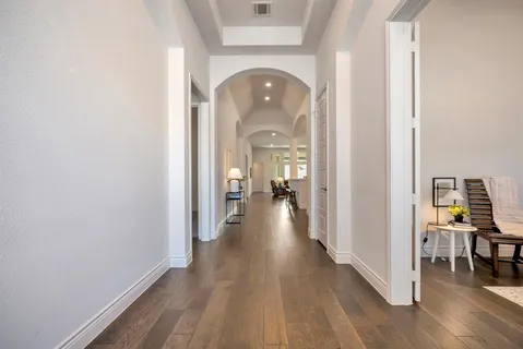 $850,000 | 1038 Hope Valley Parkway, Roanoke, TX 76262