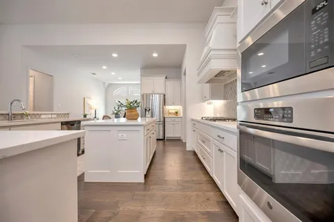 $850,000 | 1038 Hope Valley Parkway, Roanoke, TX 76262