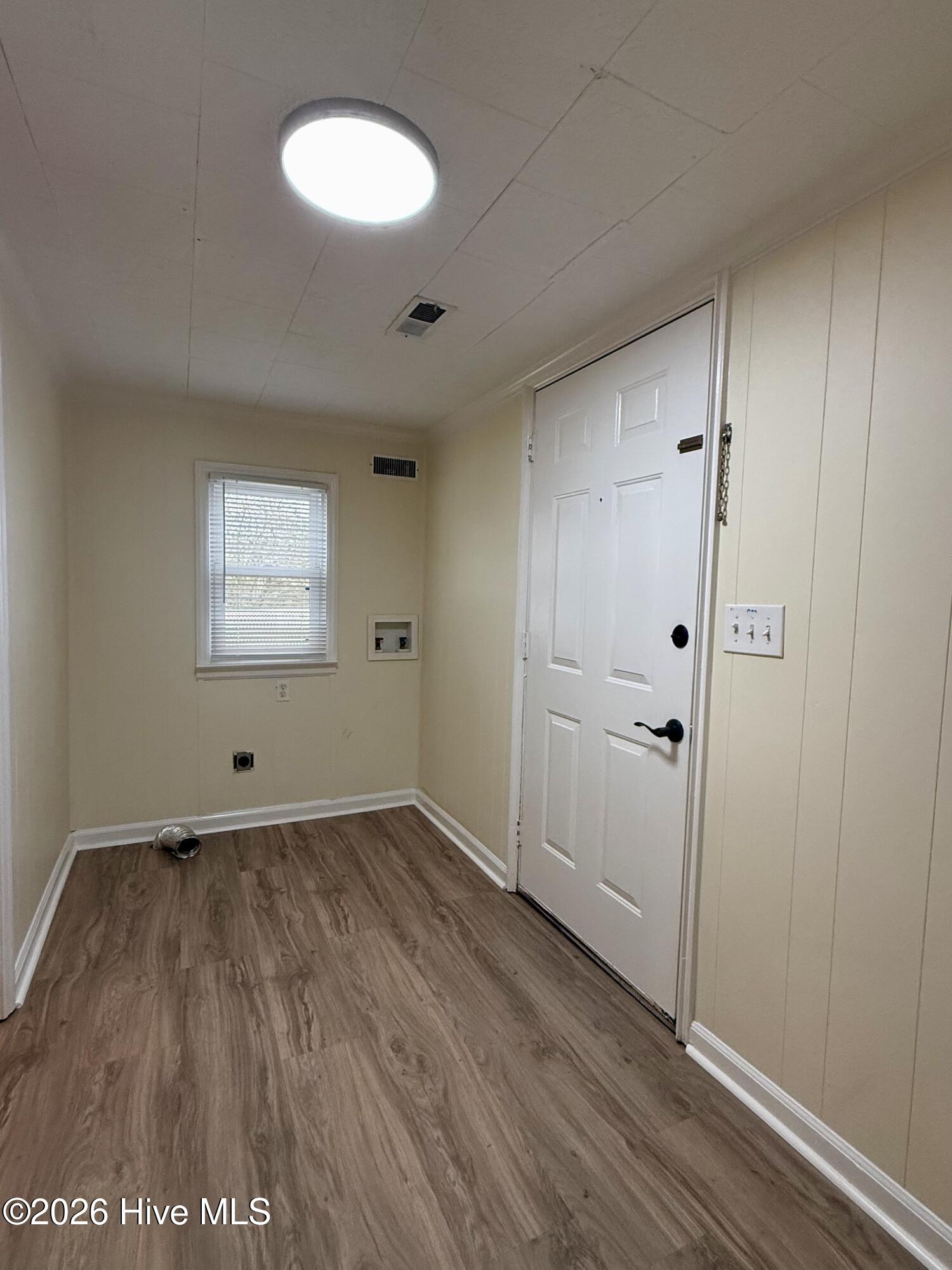 36 1st Street Chocowinity, NC 27817 - Photo 40 of 42 Laundry Room