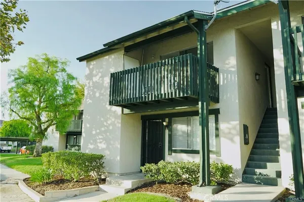 $2,190 | 23232 Orange Avenue, Unit 2, Lake Forest, CA 92630