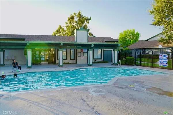 $2,190 | 23232 Orange Avenue, Unit 2, Lake Forest, CA 92630