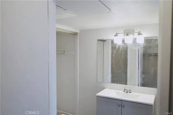 $2,190 | 23232 Orange Avenue, Unit 2, Lake Forest, CA 92630