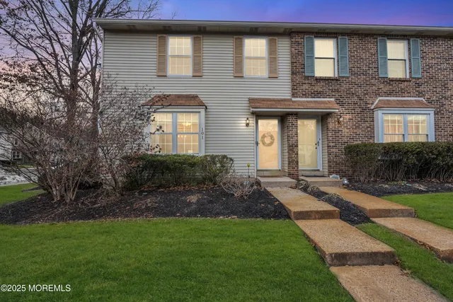 $350,000 | 101 Camber Lane, Mount Laurel, NJ 08054
