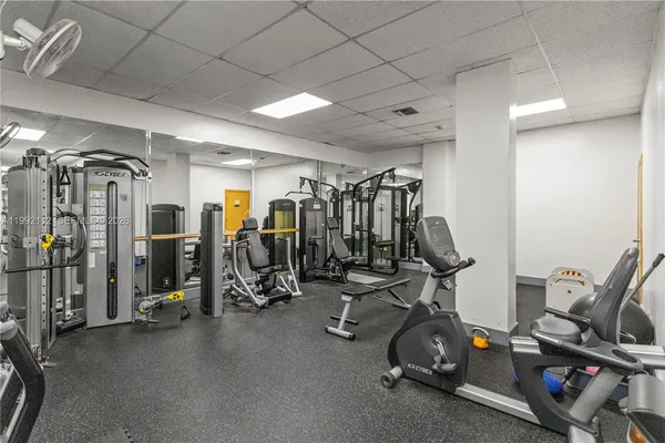 $3,350 | 3800 South Ocean Drive, Unit 1710, Hollywood, FL 33019