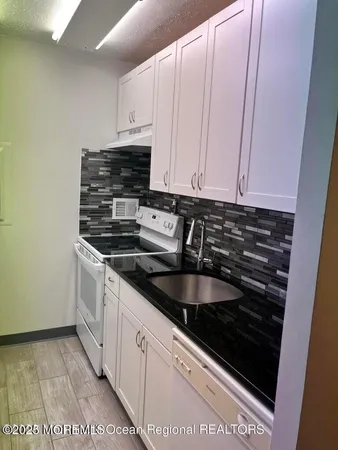 $2,800 | 480 Ocean Avenue, Unit 8G, Long Branch, NJ 07740