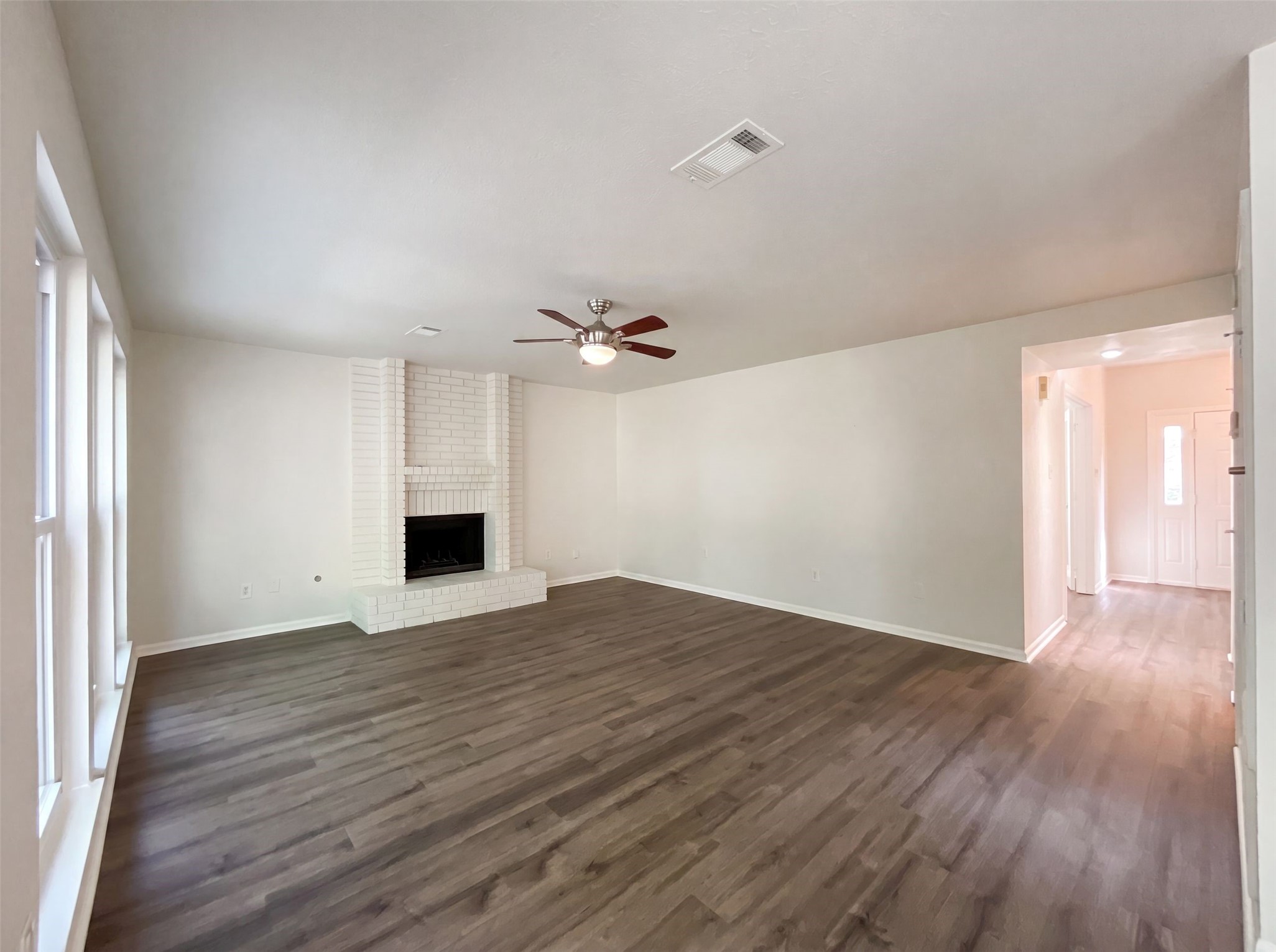14 Elk Crossing Drive Spring, TX 77381 - Photo 7 of 21