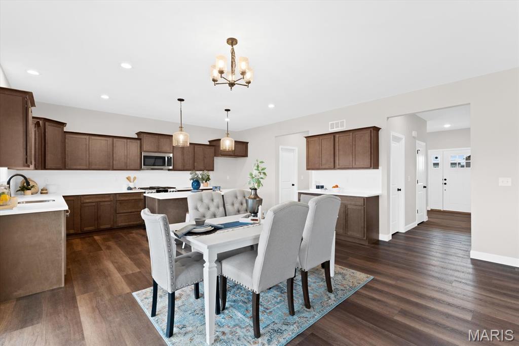 707 Bridgeway Drive O'Fallon, IL 62269 - Photo 12 of 49