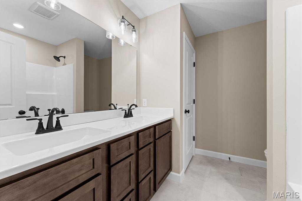 707 Bridgeway Drive O'Fallon, IL 62269 - Photo 33 of 49