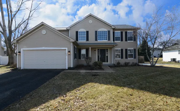 $374,500 | 1752 Tallmeadow Drive, DeKalb, IL 60115