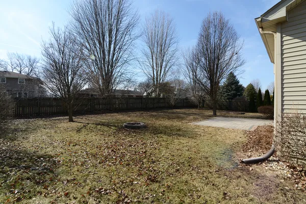 $374,500 | 1752 Tallmeadow Drive, DeKalb, IL 60115