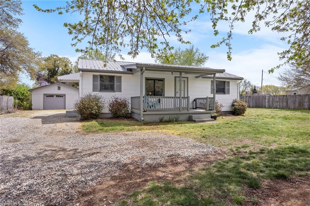 507 Horneytown Road High Point, NC 27265 - Photo 2 of 22 Gallery Image 2