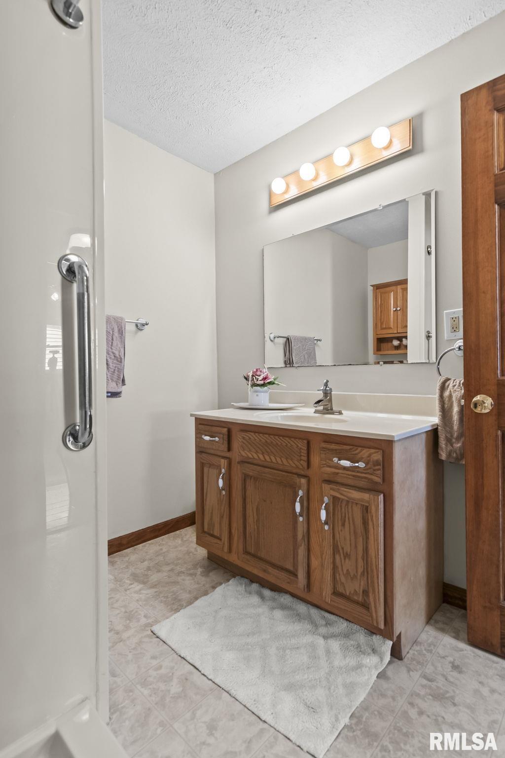2422 South Whittier Avenue Springfield, IL 62704 - Photo 28 of 35
