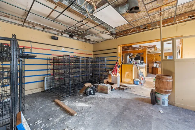 $169,000 | 258 Jefferson Street, Waldoboro, ME 04572