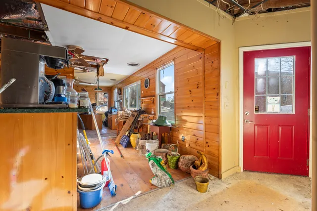 $169,000 | 258 Jefferson Street, Waldoboro, ME 04572