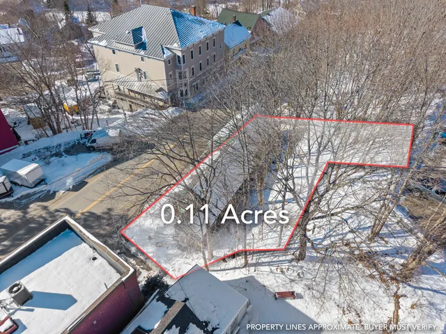 $169,000 | 258 Jefferson Street, Waldoboro, ME 04572