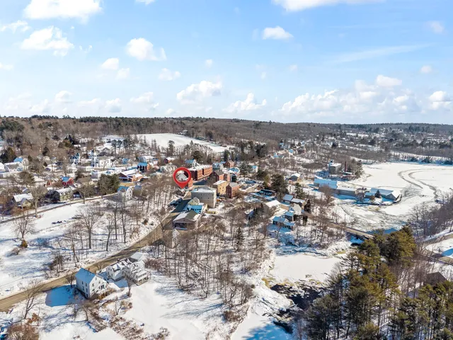 $169,000 | 258 Jefferson Street, Waldoboro, ME 04572