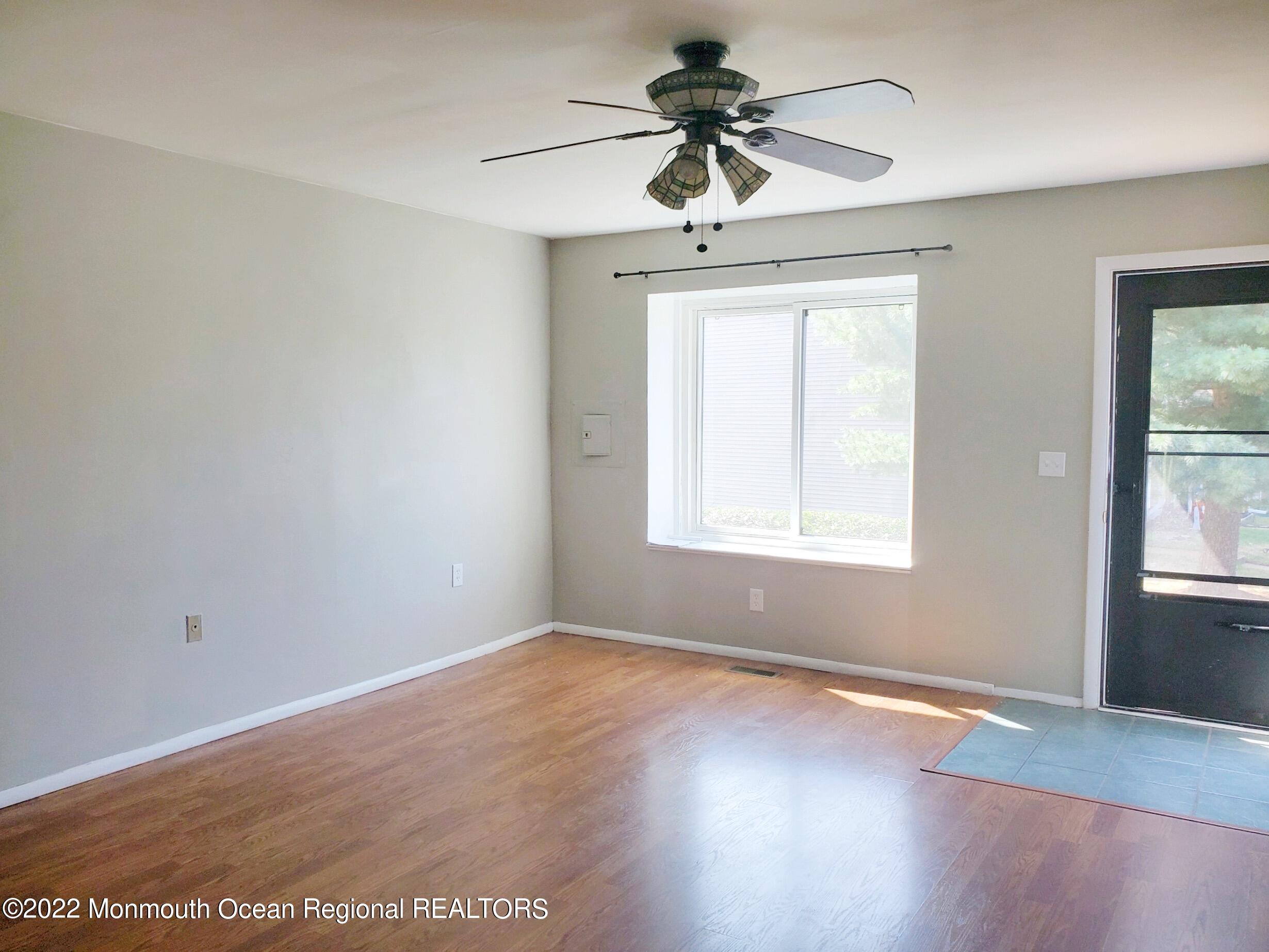 217 Sandra Place Brick, NJ 08724 - Photo 1 of 7 IMG-5430LIVING ROOM