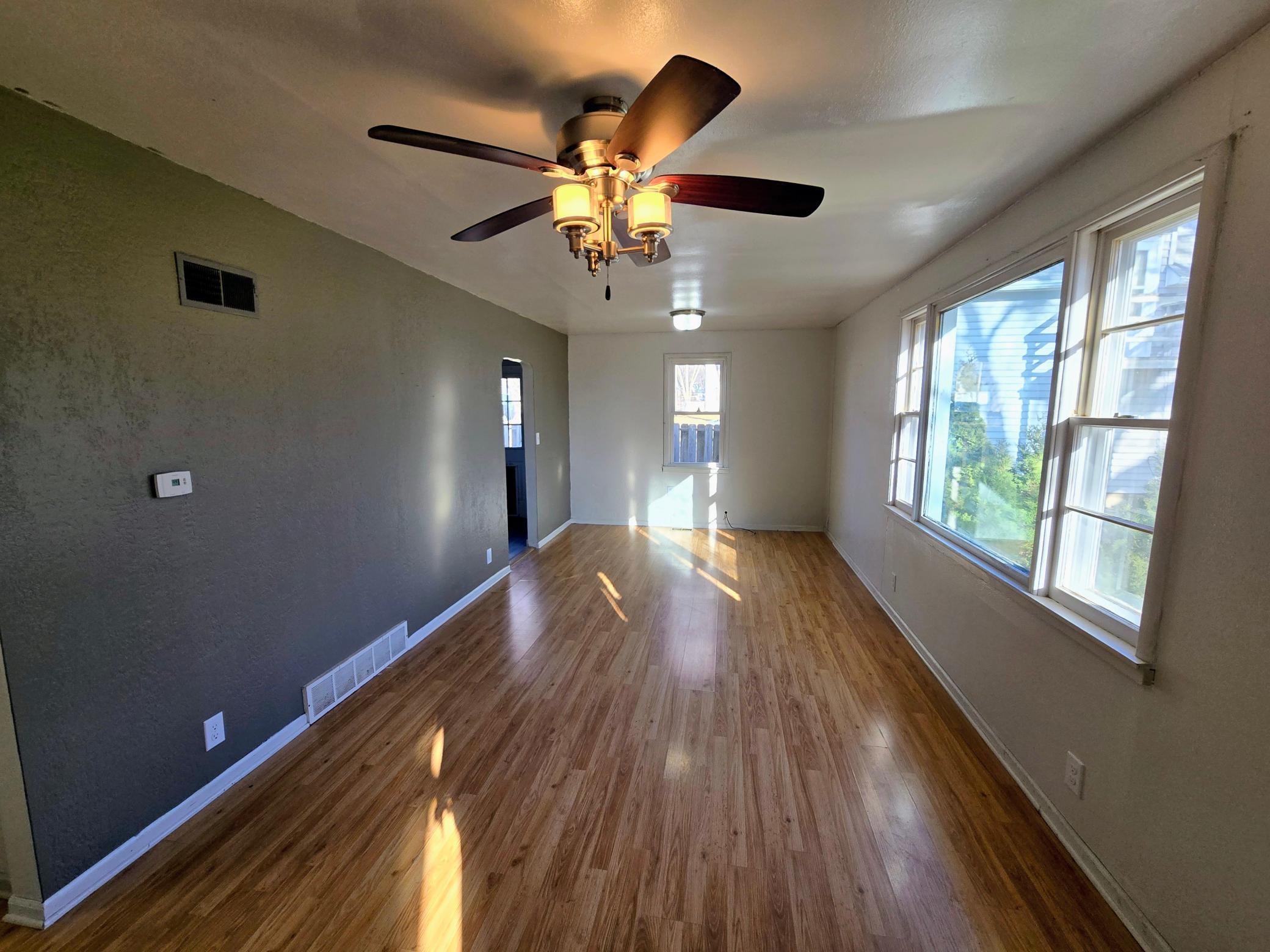 116 6th Street Jasper, MN 56144 - Photo 9 of 31