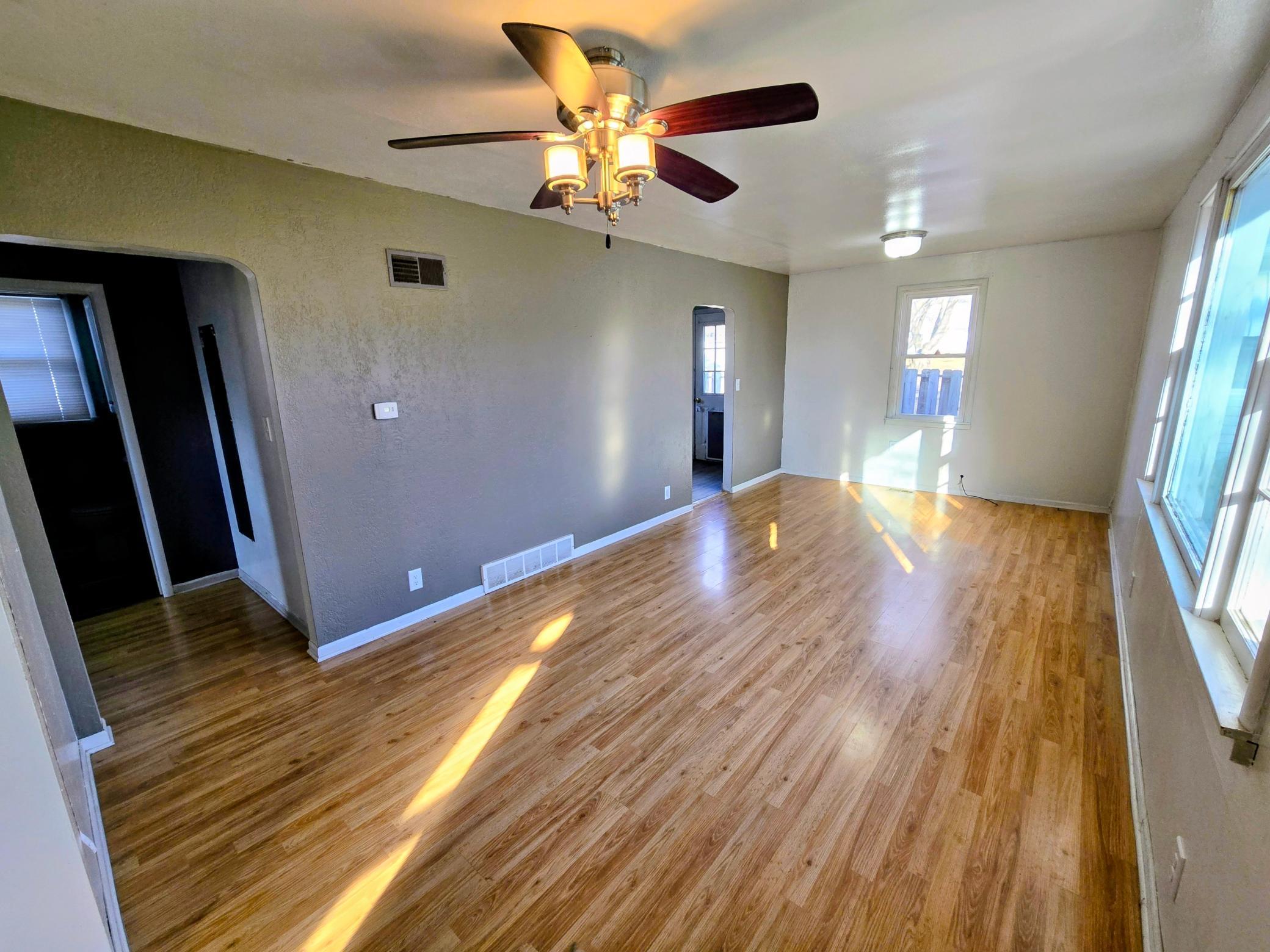 116 6th Street Jasper, MN 56144 - Photo 10 of 31