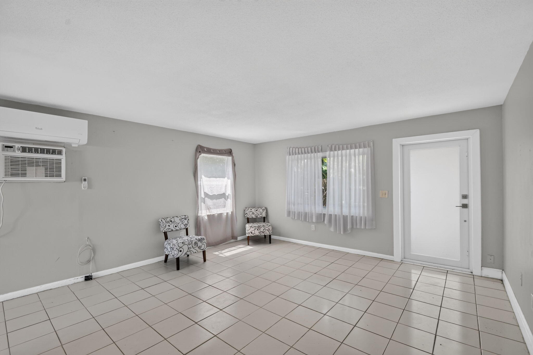 3382 Rudolph Road Lake Worth, FL 33461 - Photo 11 of 43 11-web-or-mls-DSC_9191