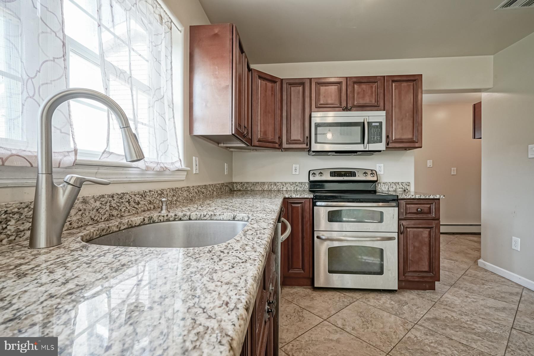 431 Ferrell Road Mullica Hill, NJ 08062 - Photo 16 of 55