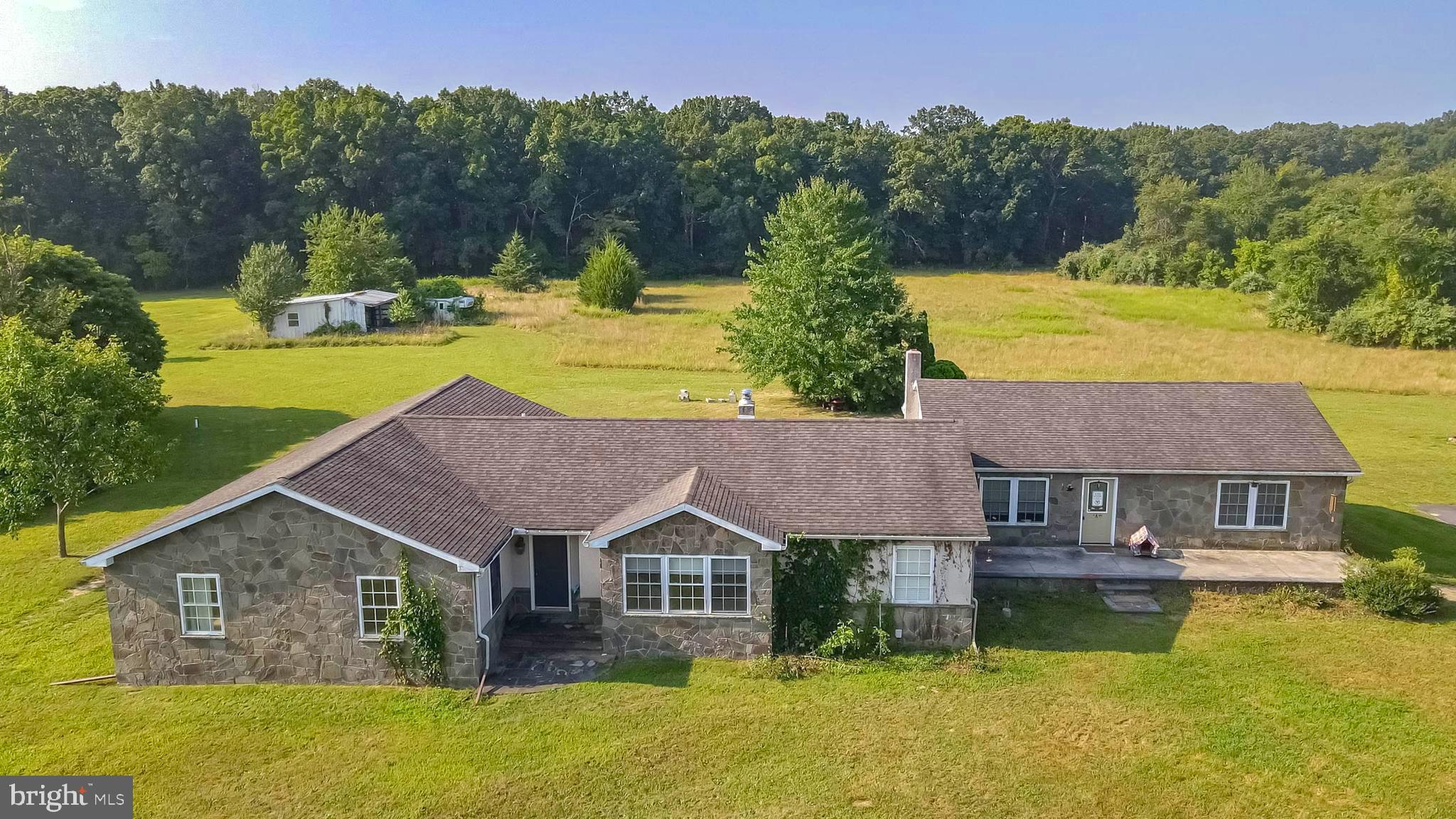 431 Ferrell Road Mullica Hill, NJ 08062 - Photo 4 of 55