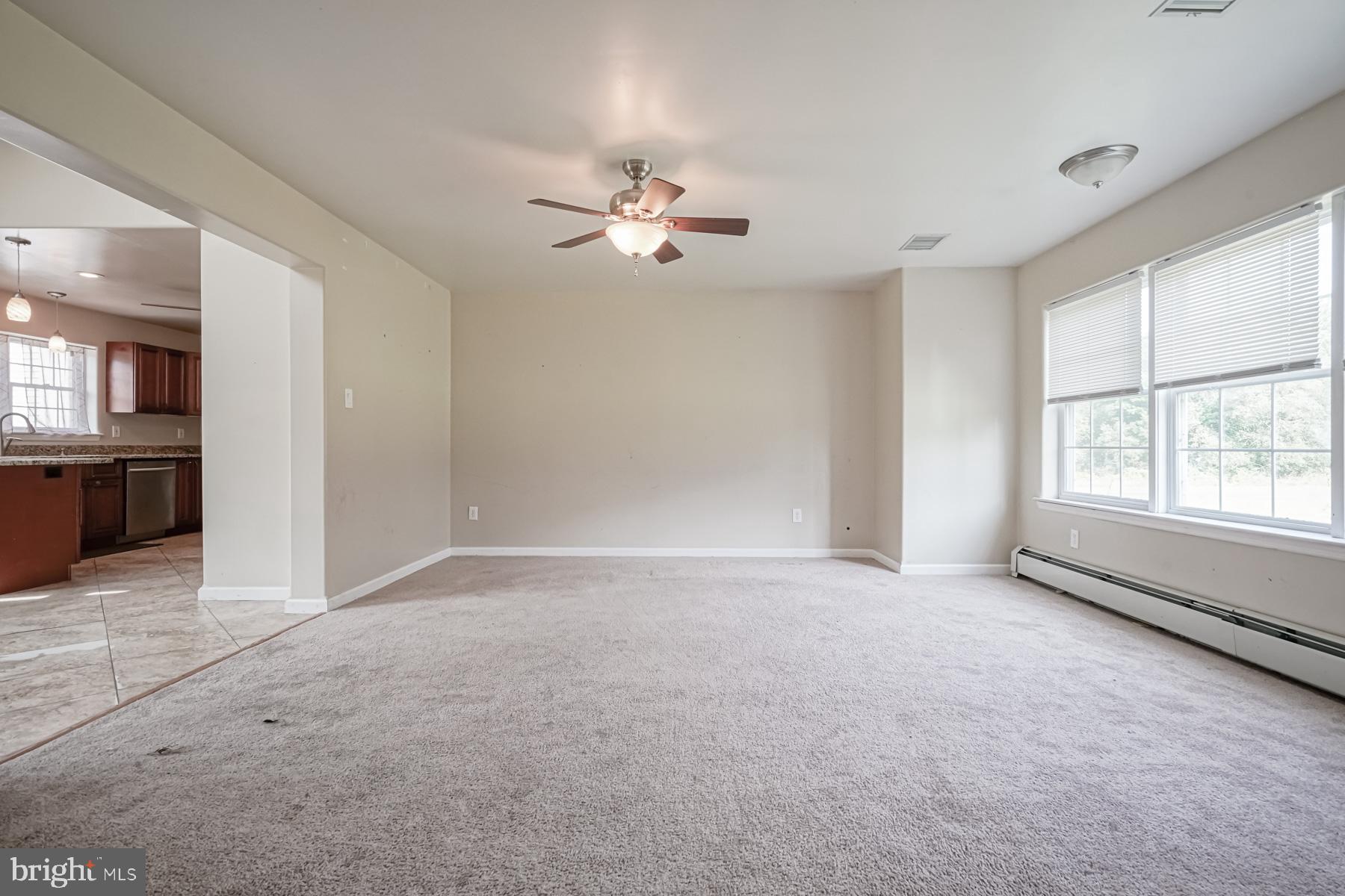 431 Ferrell Road Mullica Hill, NJ 08062 - Photo 6 of 55 Main house LR