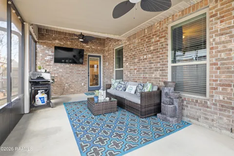 $250,000 | 122 Bluegrass Creek Road, Youngsville, LA 70592