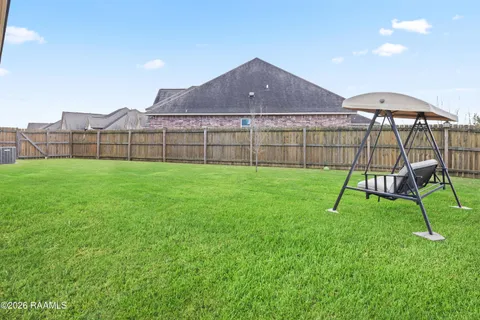 $250,000 | 122 Bluegrass Creek Road, Youngsville, LA 70592