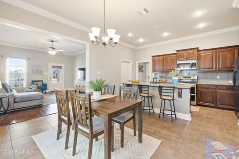 $250,000 | 122 Bluegrass Creek Road, Youngsville, LA 70592