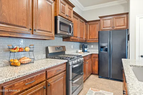 $250,000 | 122 Bluegrass Creek Road, Youngsville, LA 70592