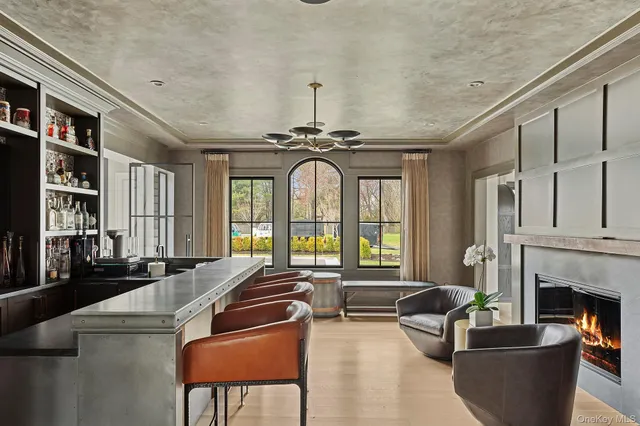 $6,499,000 | 89 Pound Hollow Road, Glen Head, NY 11545