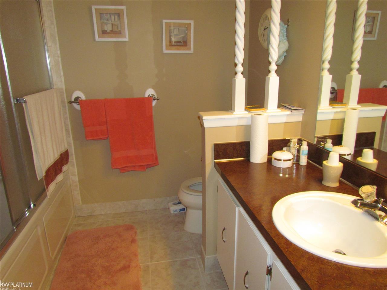 47405 Juniper Road Macomb, MI 48044 - Photo 13 of 21