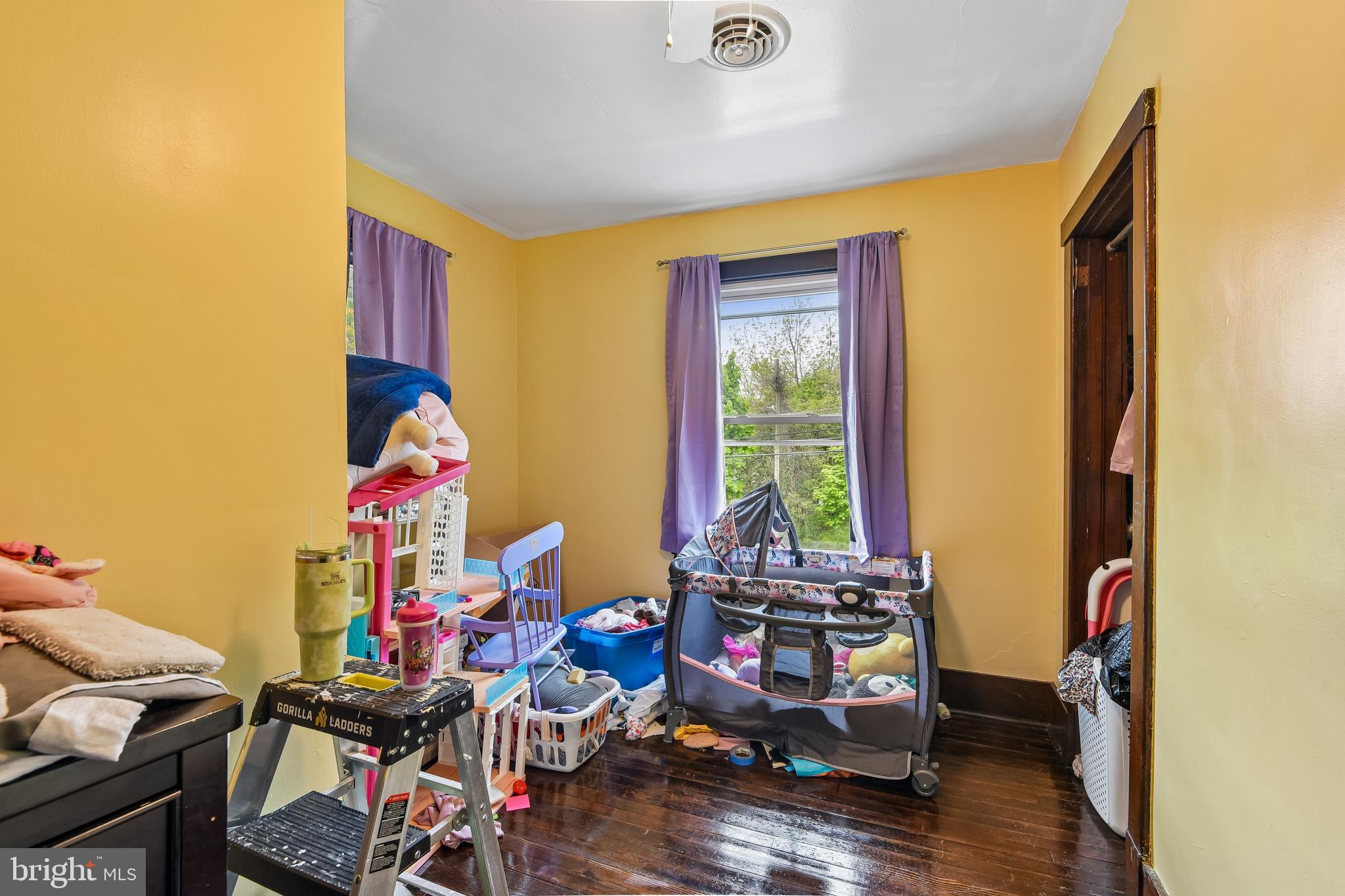 301 Custis Street Aberdeen, MD 21001 - Photo 11 of 29 a room with furniture and a window