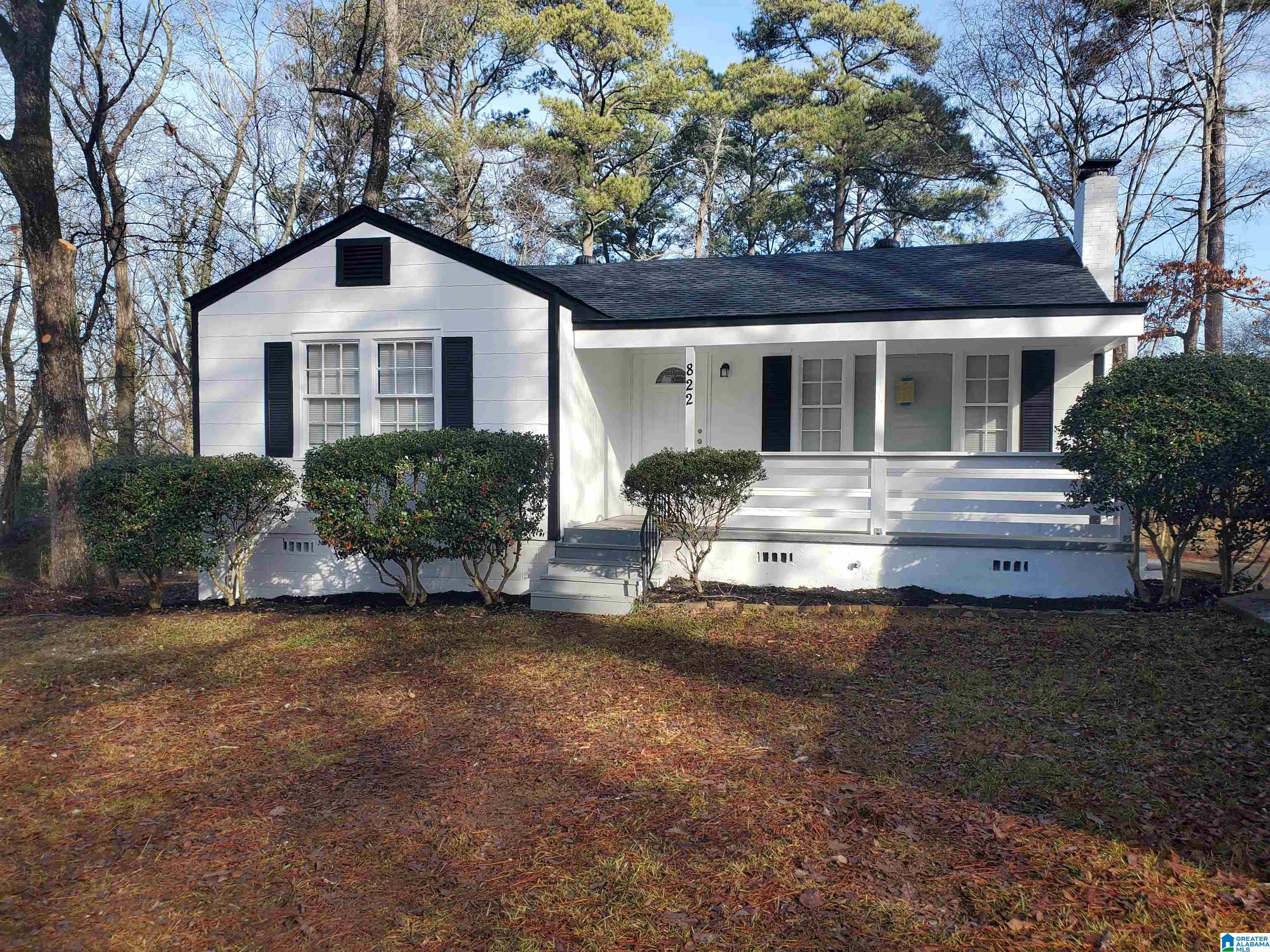 822 Hillcrest Road Birmingham, AL 35235 - Photo 1 of 18
