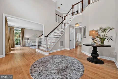 $1,350,000 | 9 Sewall Court, Edgewater, MD 21037