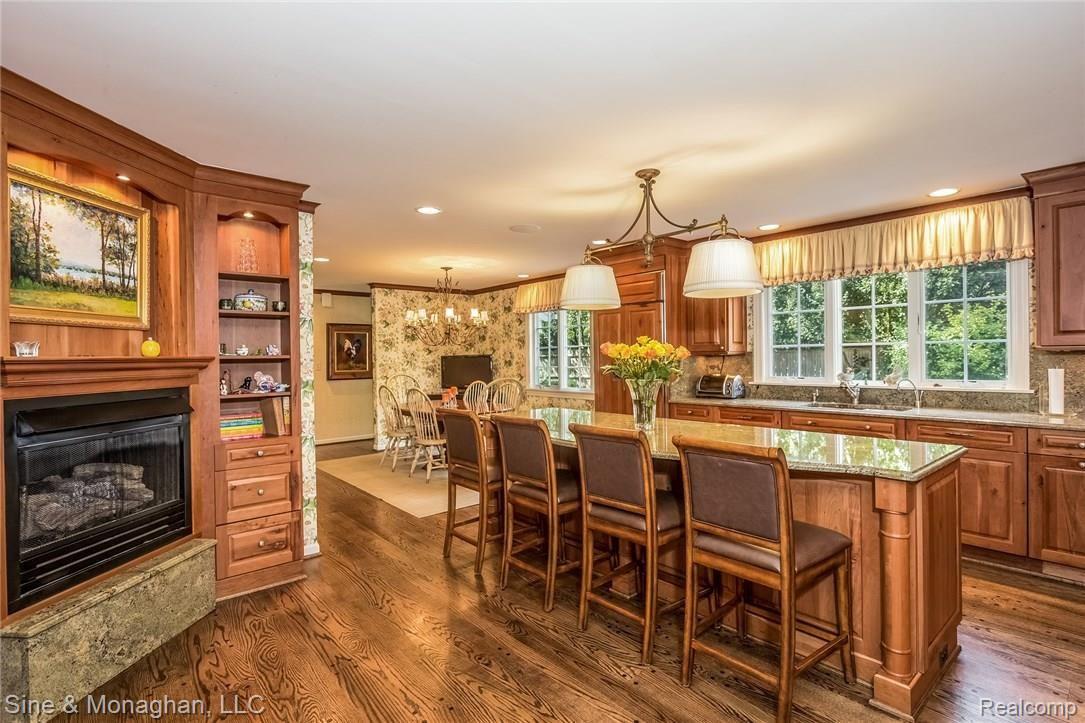 157 Kenwood Road Grosse Pointe, MI 48236 - Photo 18 of 84 018-Kitchen-3257761-medium.jpg
