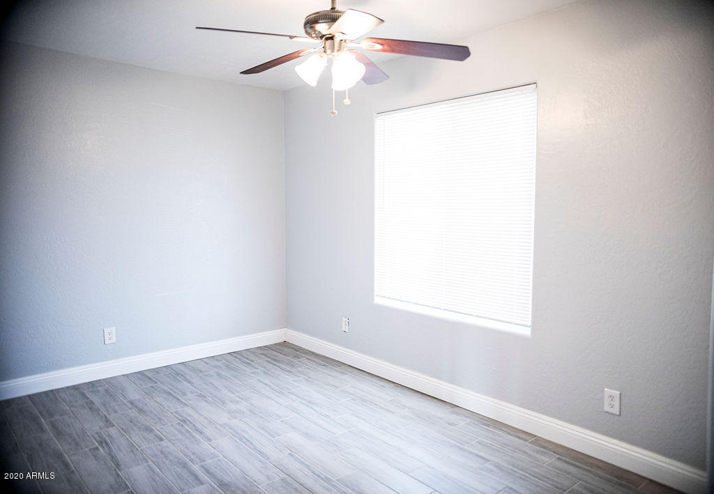 2408 West Greenway Road Tempe, AZ 85282 - Photo 11 of 39 7Z0A1301