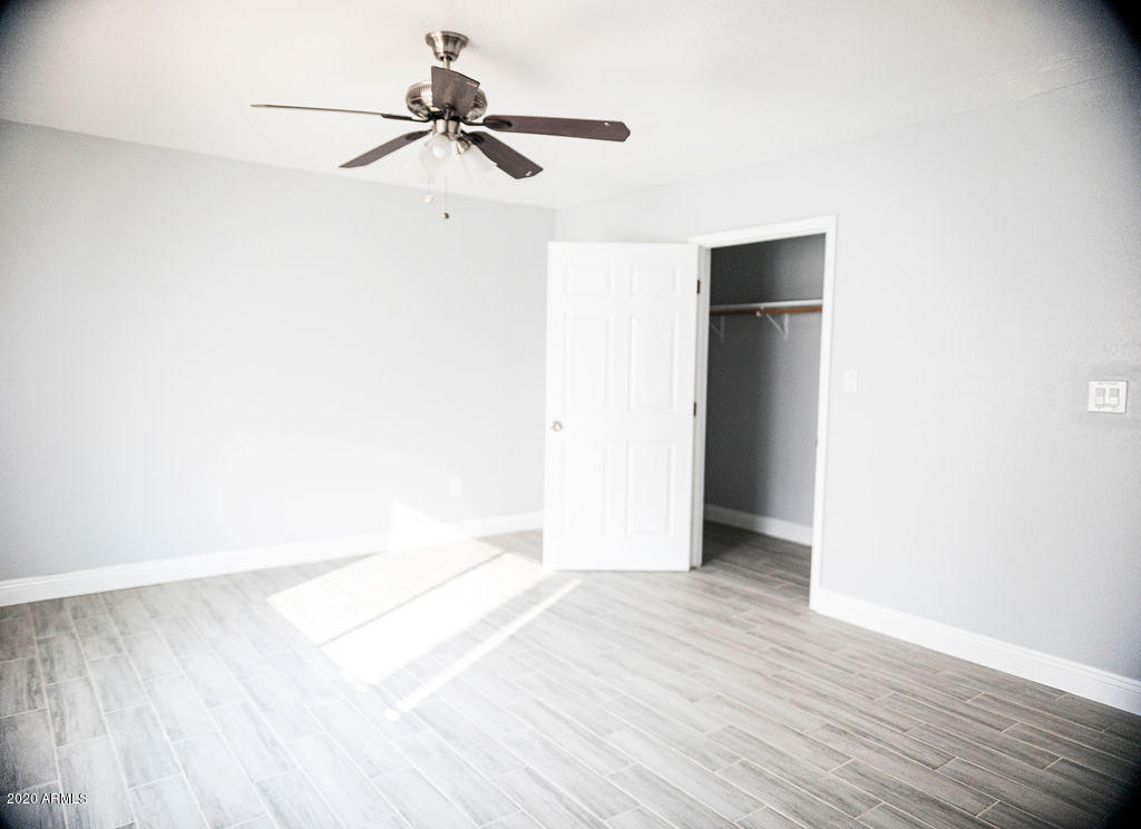 2408 West Greenway Road Tempe, AZ 85282 - Photo 16 of 39 7Z0A1317