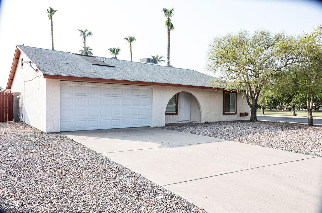 2408 West Greenway Road Tempe, AZ 85282 - Photo 29 of 39 7Z0A1358