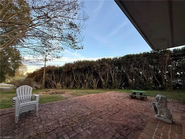 $419,900 | 2230 Boone Trail, North Wilkesboro, NC 28659