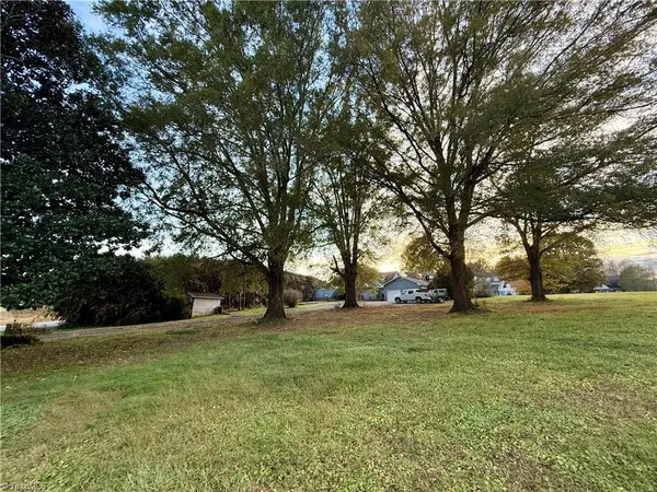 $374,900 | 2230 Boone Trail, North Wilkesboro, NC 28659