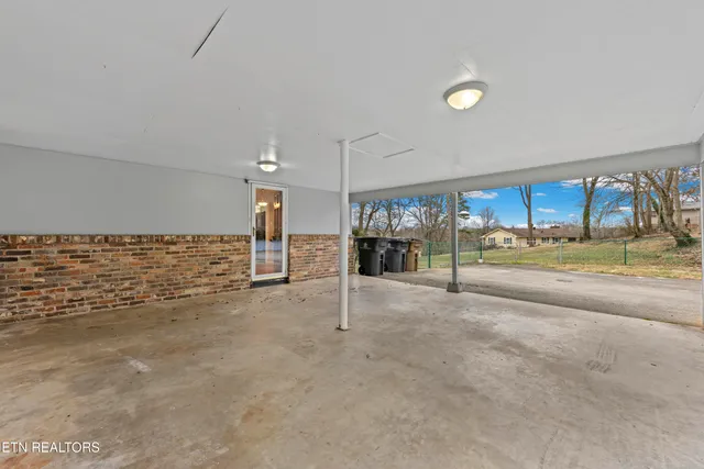 $439,000 | 7508 Twining Drive, Knoxville, TN 37919