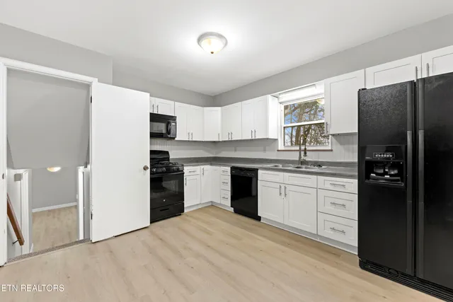 $439,000 | 7508 Twining Drive, Knoxville, TN 37919