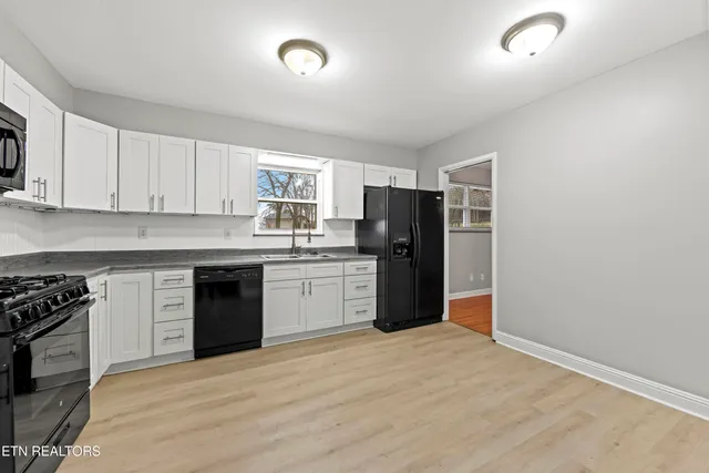 $439,000 | 7508 Twining Drive, Knoxville, TN 37919