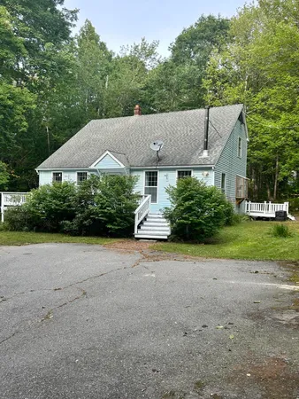 $390,000 | 2116 Carmel Road North, Newburgh, ME 04444