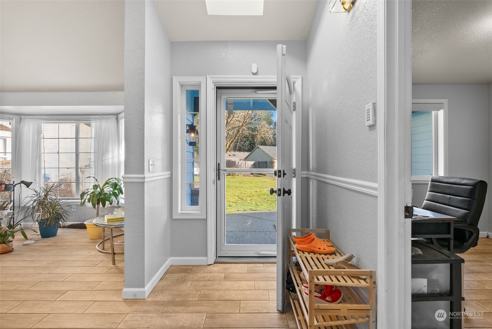 5911 Compton Loop Southeast Lacey, WA 98513 - Photo 7 of 40