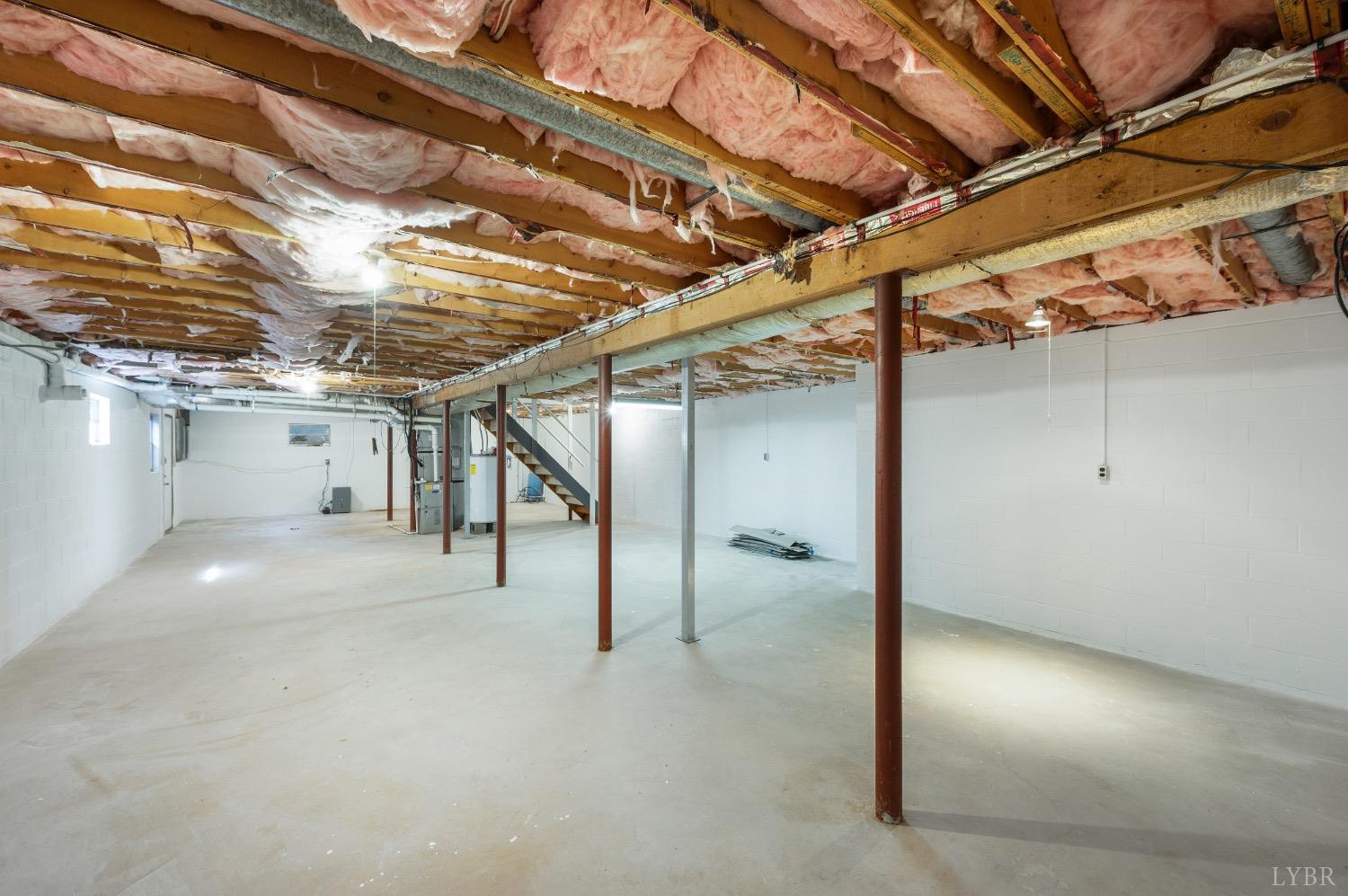 4070 Cottontown Road Forest, VA 24551 - Photo 30 of 38 a view of an empty room