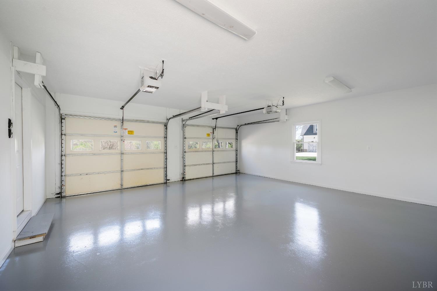 4070 Cottontown Road Forest, VA 24551 - Photo 31 of 38 a view of a garage with window